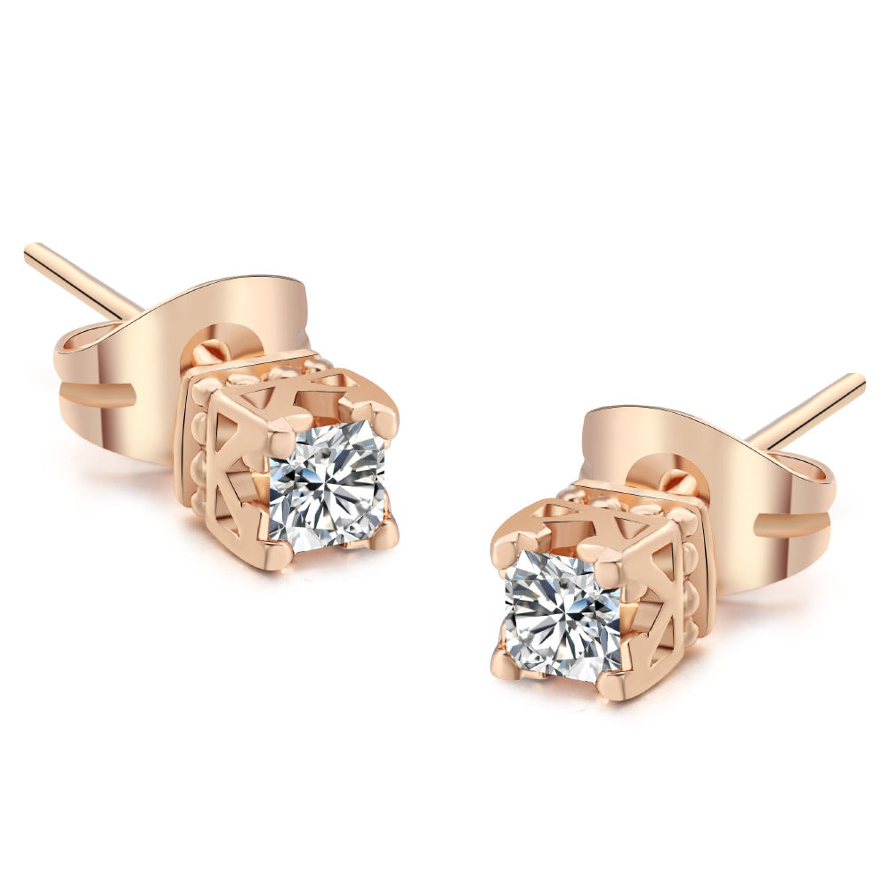 Four-claw Stud Earrings Zircon Micro-inlaid White Gold Plated