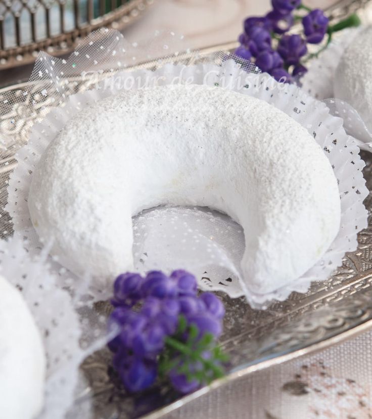 Cornes de Gazelle — Kaab el Ghzal — Pâtisserie Marocaine Artisanale